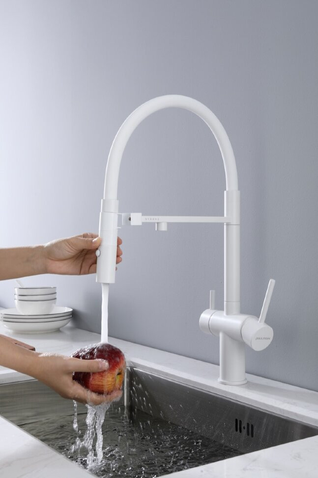 Смеситель Paulmark Gravity Starke Gr213888-WH для кухонной мойки, белый матовый